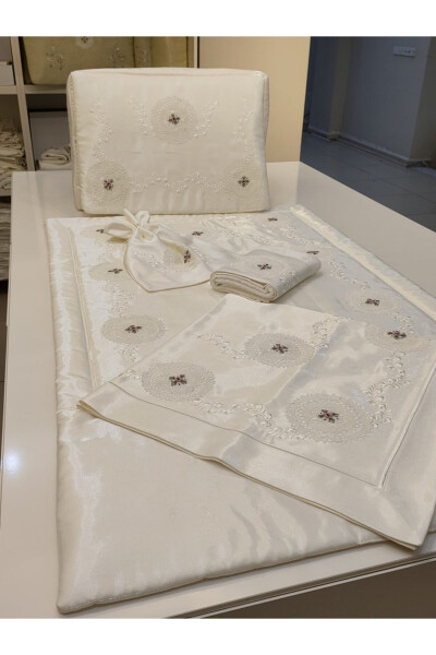 Our 5-Piece Handmade Needle Lace Rococo and Embroidered Prayer Rug Set - INCISECRETHOME (1)