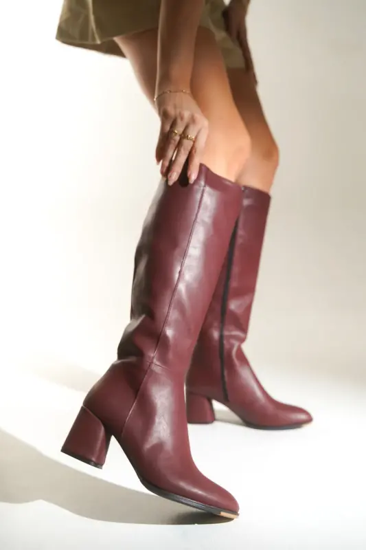 Oval Burunlu Yandan Fermuarlı Bordo Topuklu Kadın Çizme-Bordo - 3