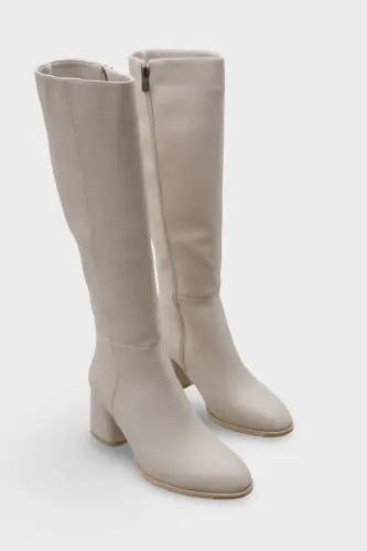 Oval Burunlu Yandan Fermuarlı Ekru Bej Topuklu Kadın Çizme-Ekru Bej - 2