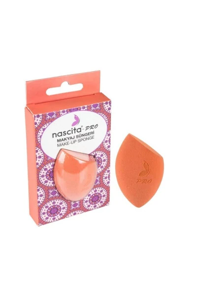 Oval Concealer Brush -136 + Egg Makeup Sponge - 95 - NASCITA (1)