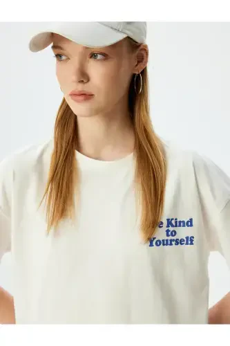 Oversize Arkası Baskılı Bisiklet Yaka Pamuklu Kısa Kollu Tişört - KOTON (1)