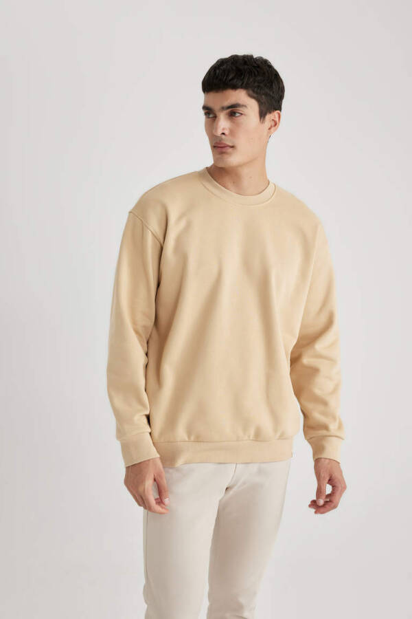 Oversize Fit Bisiklet Yaka Basic Sweatshirt Bej - 3