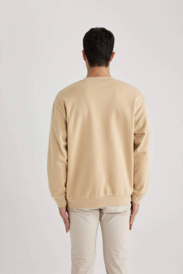 Oversize Fit Bisiklet Yaka Basic Sweatshirt Bej - 4