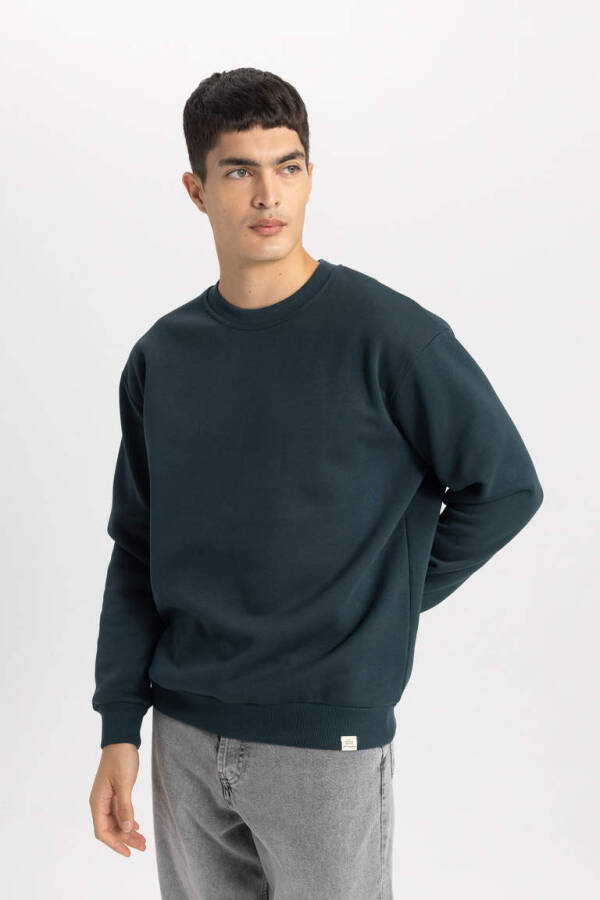 Oversize Fit Bisiklet Yaka Basic Sweatshirt Koyu Yeşil - 10