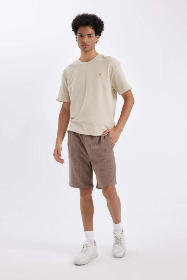 Oversize Fit Crew Neck Printed Short Sleeve T-Shirt - 1