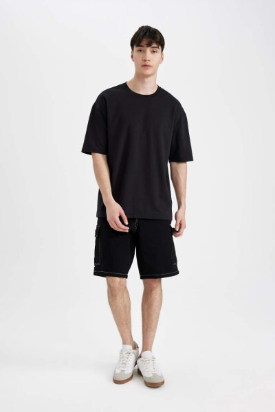 Oversize Fit Crew Neck Short Sleeve Heavy Fabric T-Shirt Black - 2