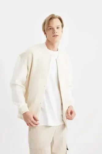 Oversize Fit Orqa Tomonida Chop Ettirilgan Kollej Yoqali Bomber Ko'ylagi Yumshoq Mo'yna Qoplamasi B8157ax24sp - 7