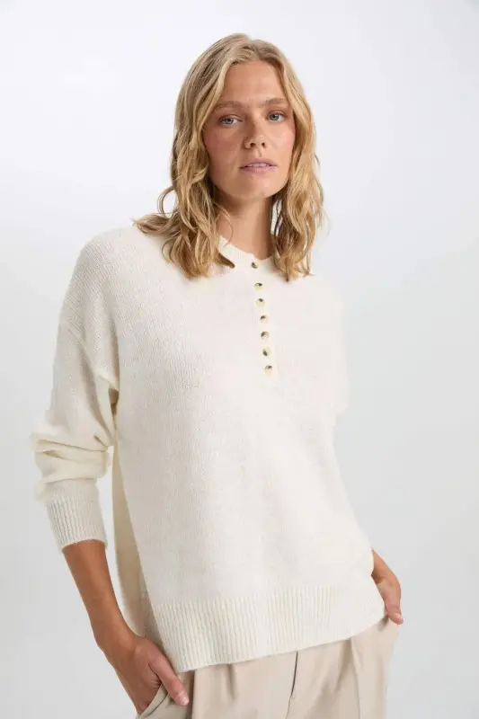 Oversize Geniş Kalıp Düğmeli Yaka Triko Kazak D4913AXNS - Bej-BG474 - 8