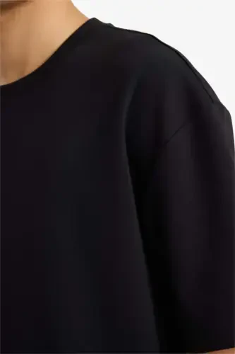 Oversize Geniş Kalıp Ütü Gerektirmeyen Bisiklet Yaka Kısa Kollu Basic Düz Ağır Kumaş Siyah Tişört-Siyah - 4