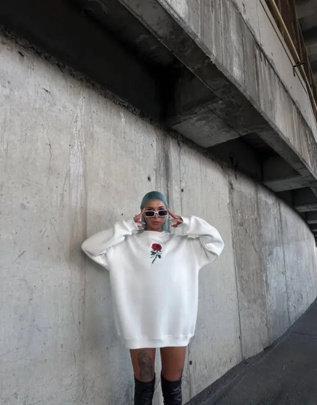 Oversize Üç İplik Bisiklet Yaka Baskılı SweatShirt - Beyaz - BÜYÜKBEDENIZ