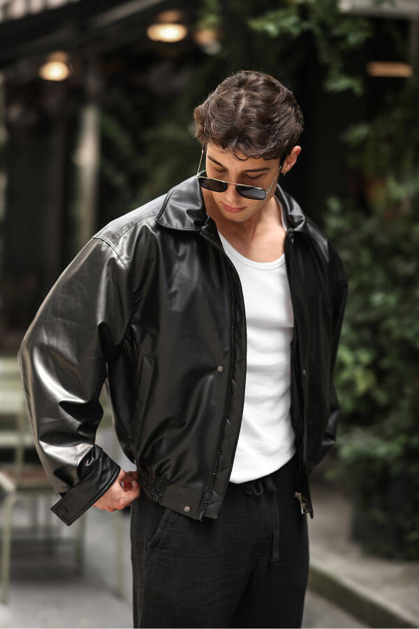 Oversize Vintage Men's Black Leather Jacket - 1