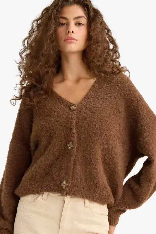 Oversize Wide Fit V-Neck Knit Cardigan-Brown - DEFACTO