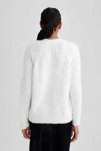 Oversize Wide Fit V-Neck Knit Cardigan-Ecru - 6