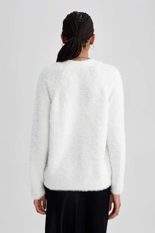 Oversize Wide Fit V-Neck Knit Cardigan-Ecru - 6