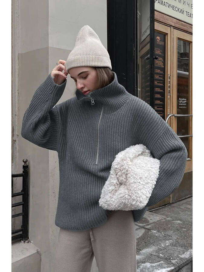 Oversized Anthracite Zipper Neck Sweater MG1946 - 4