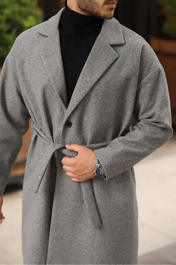 Oversized, belted, comfortable wool coat. - 4