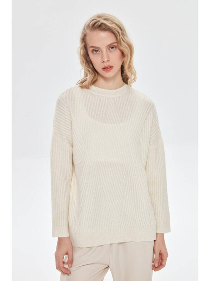 Oversized Crewneck Sweater Ecru - 1