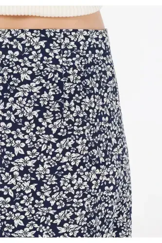 Oversized fit, floral print navy blue women's skirt. - 6