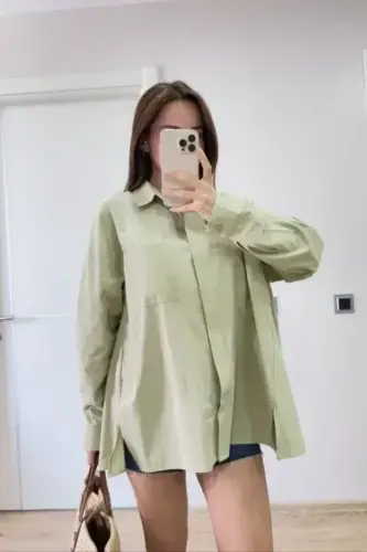 Oversized Poplin Shirt with Detailed Pockets and Slit - Green - 1
