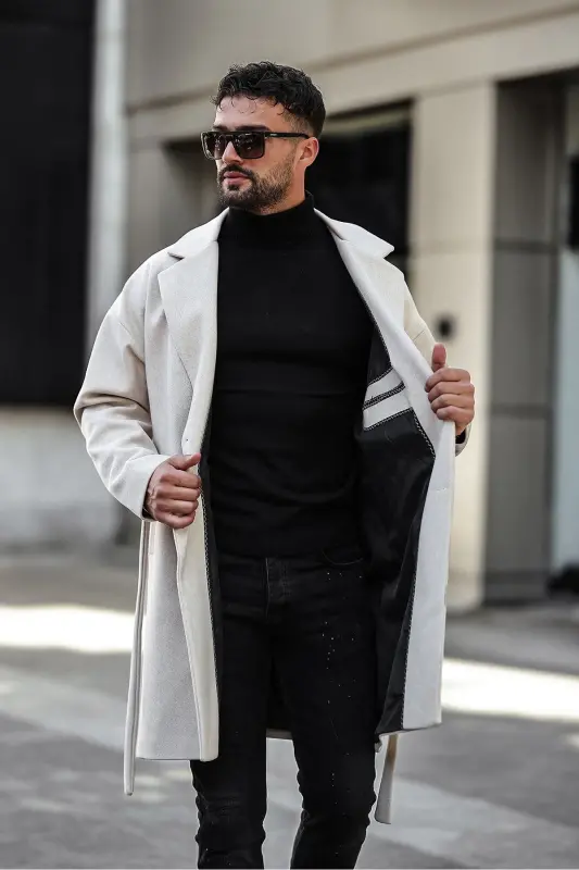 Oversized, relaxed fit, black belted, cashmere coat. - 3