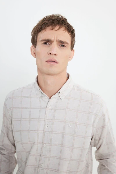 Oxford Regular Fit Qulay Kesimli Yopiq Tugmali Yoqali Kvadrat Bej Ochiq Jigarrang Ko'ylak - 4