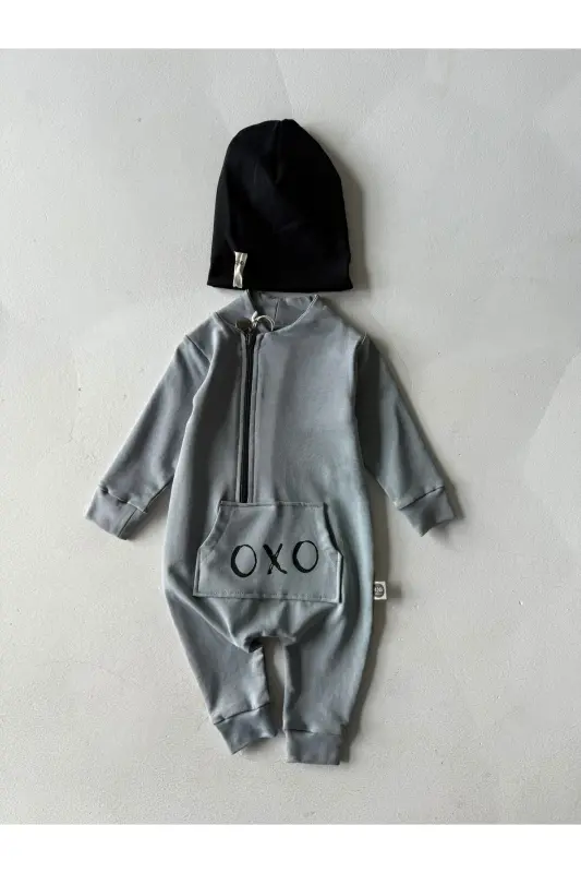 'OXO' Baskılı Tasarımlı Bebek Tulumu ve Bere - GRİ - 5