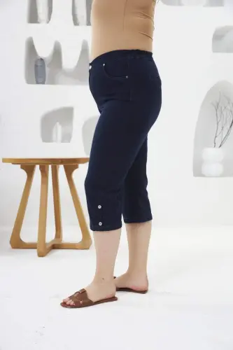 Paça Düğme Detaylı Beli Lastikli Büyük Beden Lacivert Kapri - 3