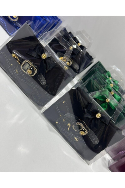 Pack of 10 Women's Umrah and Hajj Gift Set - 6