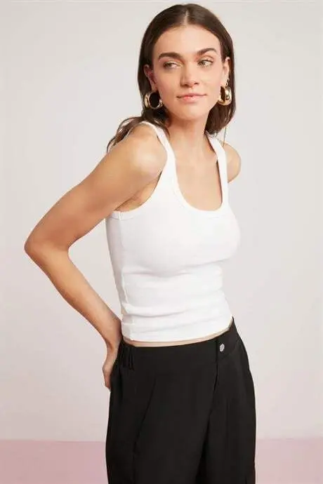 Pack of 2 White Women's Lace-Trimmed Bustier Tank Tops with Wide Straps Basic - 5