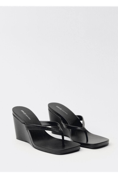 Padded heeled leather sandals - 1