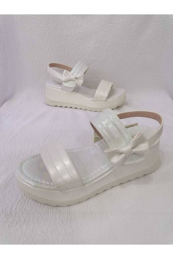 Padded Sole Girls Sandals - 3