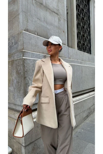 Пальто-жакет из кашемира в стиле Pinterest, свободного кроя с пуговицами, средней длины, с подкладкой - 4