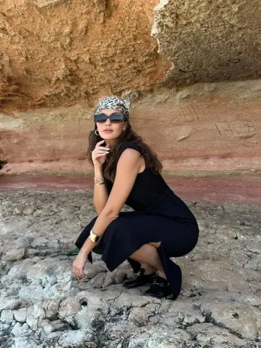 Pamela Kuşakli Vatkali Elbi̇se - BÜYÜKBEDENIZ (1)