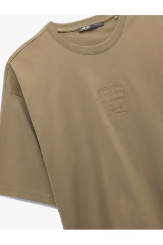 Pamuklu Bisiklet Yaka Tok Kumaş Slogan İşlemeli Kısa Kollu Oversize Tişört-Haki - 5