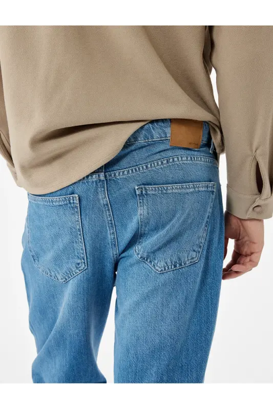 Pamuklu Normal Bel Cep Detaylı Vintage Straight Fit Jean Pantolon-Orta İndigo - 3