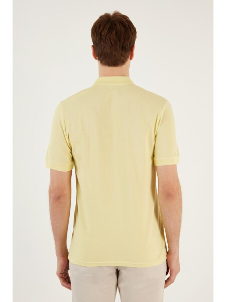 Sarı Pamuklu Regular Fit Düğmeli Polo Yaka %100 Pamuk Tişört 5902739-Sarı - 12