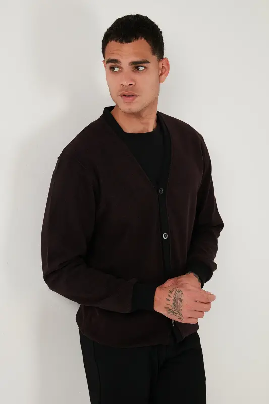 Pamuklu Regular Fit Düğmeli V Yaka Hırka Erkek HIRKA 456205-BORDO - 4