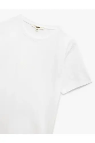 Pamuklu Regular Fit Kısa Kollu Bisiklet Yaka Kadın Basic Tişört - 5