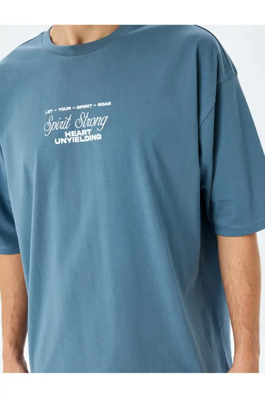 Pamuklu Tok Kumaş Kısa Kollu Bisiklet Yaka Slogan Baskılı Oversize Tişört-Mavi - 5