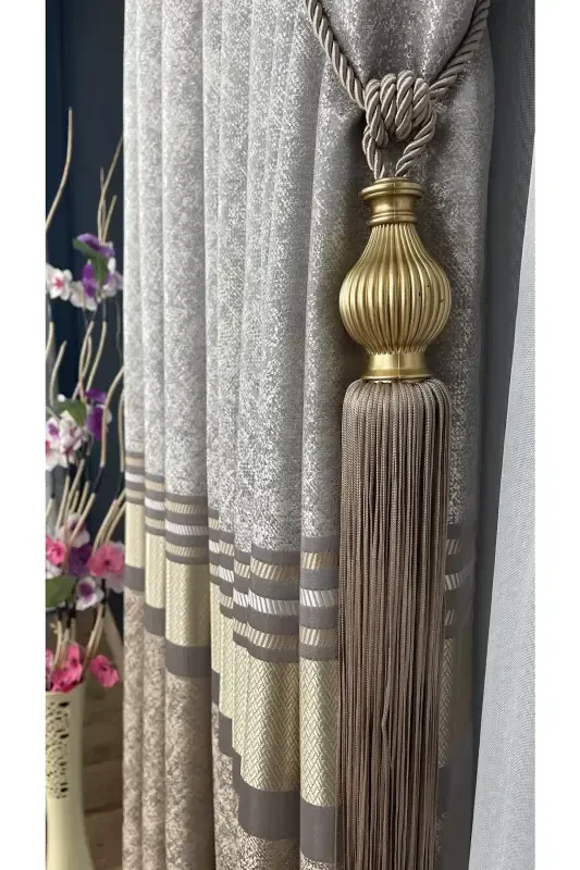 Pano Fon Perde Vizon Krem Oltin Tek Qanot Sık Pileli Jakarlı Yaltiroq Desenli 80 X 270-Krem 5421 - 2