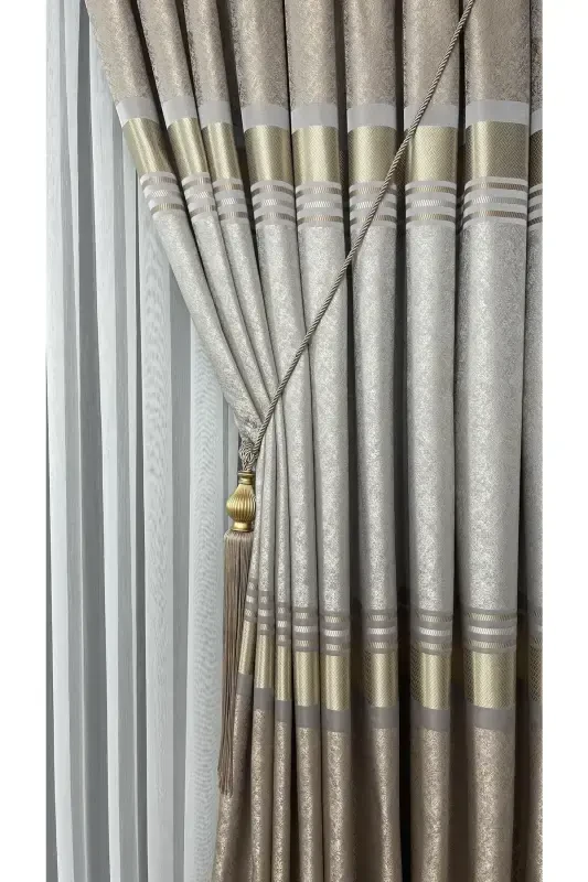 Pano Fon Perde Vizon Krem Oltin Tek Qanot Sık Pileli Jakarlı Yaltiroq Desenli 80 X 270-Krem 5421 - 4