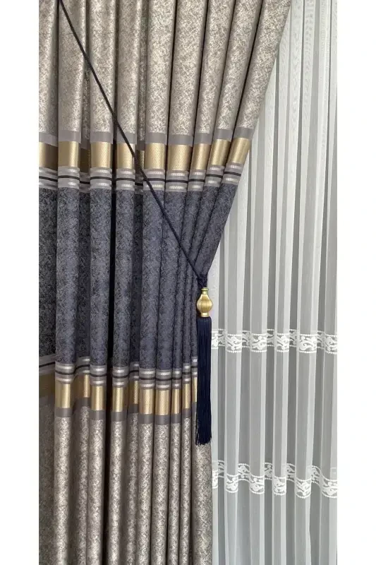 Pano Fon Perde Vizon Lacivert Oltin Yakka Qanot Tig'iz Pilili Jakard Yorqin Naqshli 100 X 280-To'q ko'k 2532 - YUKA