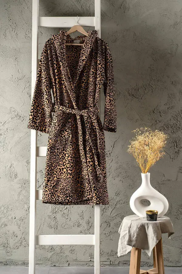 Panthera | 100% Cotton Leopard Print Velvet Robe - 2