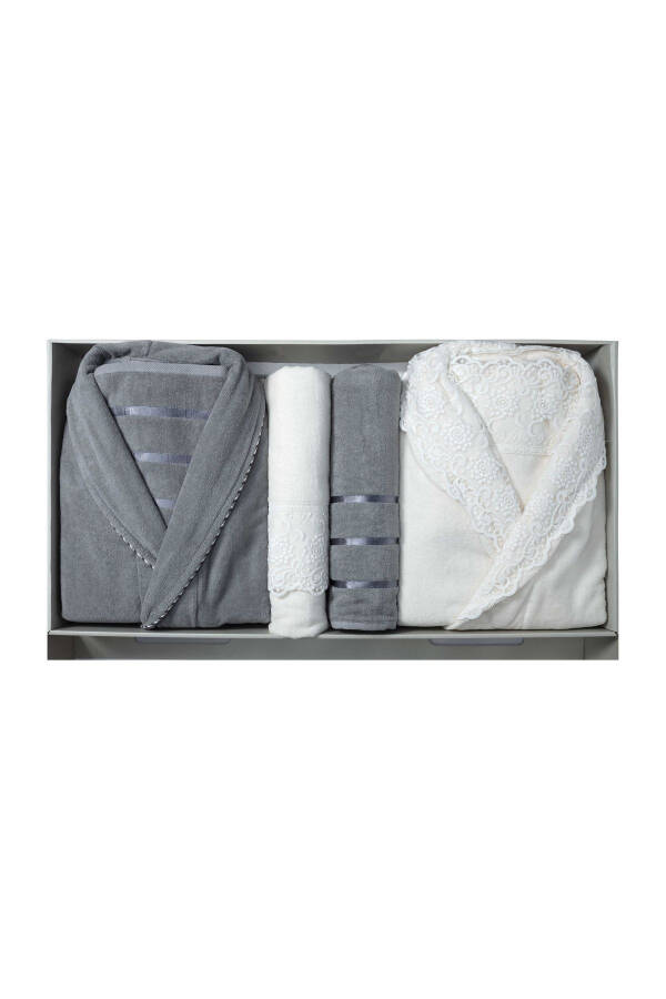 Paris 12-Piece Velvet Guipure Bathrobe Set | Bathrobe - 2