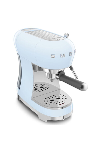 Pastel blue espresso coffee machine. - 4