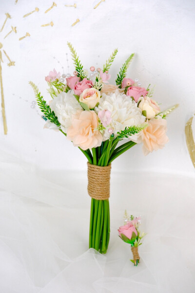 Pastel Bud Opportunity Bridal Flower - 1