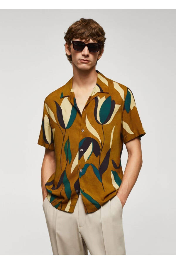 Patterned bowling collar shirt - 1