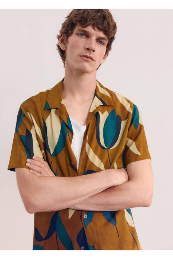 Patterned bowling collar shirt - 8