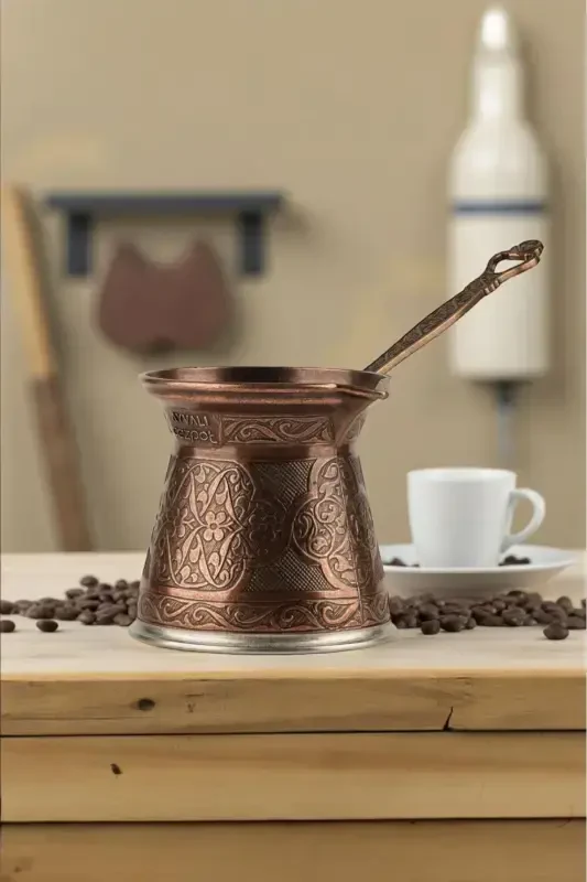 Patterned Cast Iron Cezve for 4 People - Compatible with Magnetic Stoves - 3