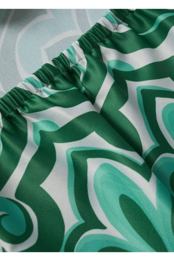 Patterned Cut-out Detail Dress - 8
